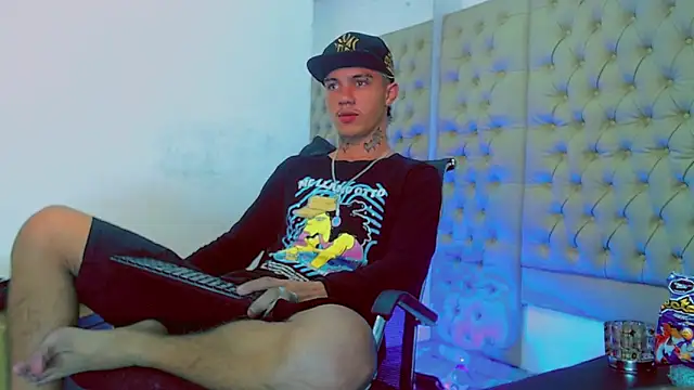 Snapshot of HannibalLester chatting on February 2, 2025, 5:48 pm HannibalLester online show from February 2, 2025, 5:48 pm