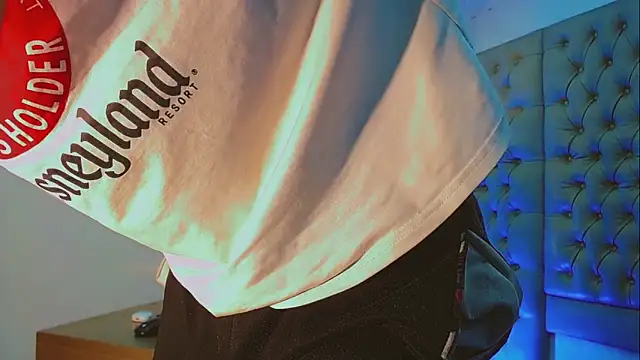 Snapshot of HannibalLester chatting on February 11, 2025, 2:35 am HannibalLester online show from February 11, 2025, 2:35 am