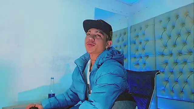 Snapshot of HannibalLester chatting on February 11, 2025, 5:37 am HannibalLester online show from February 11, 2025, 5:37 am