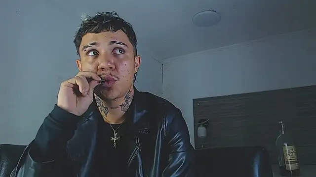 Snapshot of HannibalLester chatting on March 13, 2025, 12:37 am HannibalLester online show from March 13, 2025, 12:37 am