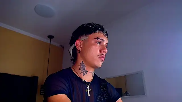 Snapshot of HannibalLester chatting on March 15, 2025, 7:09 am HannibalLester online show from March 15, 2025, 7:09 am