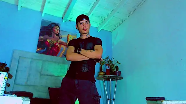 Snapshot of HannibalLester chatting on October 12, 2025, 4:00 am HannibalLester online show from October 12, 2025, 4:00 am