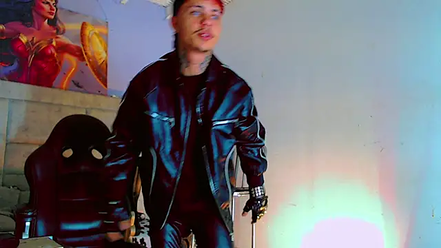 Snapshot of HannibalLester chatting on October 20, 2025, 5:08 am HannibalLester online show from October 20, 2025, 5:08 am