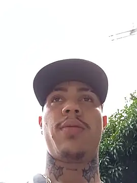 Snapshot of HannibalLester chatting on November 9, 2025, 7:12 pm HannibalLester online show from November 9, 2025, 7:12 pm