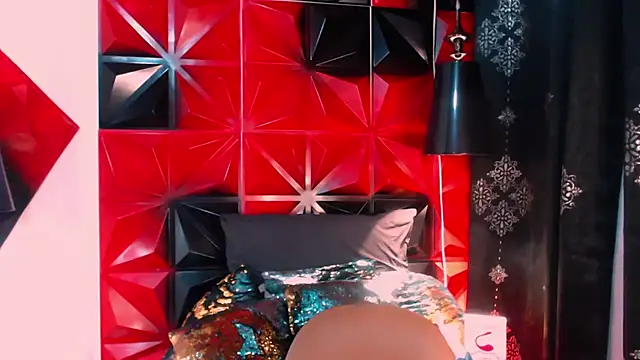 Emili Roux online show from February 16, 2025, 12:54 pm