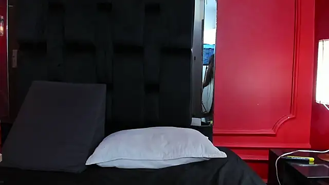 nathalie rossel online show from March 6, 2025, 10:15 pm