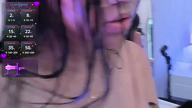 Snapshot of emma_smile chatting on January 23, 2025, 5:52 pm emma smile online show from January 23, 2025, 5:52 pm