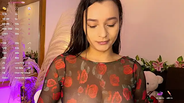 Hannah williams1 online show from October 10, 2025, 9:25 pm