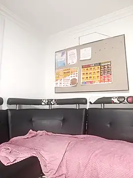 AnnieScott  online show from November 28, 2025, 6:54 pm