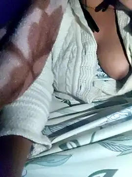 Snapshot of lovelyruhi chatting on December 14, 2024, 6:09 pm lovelyruhi online show from December 14, 2024, 6:09 pm