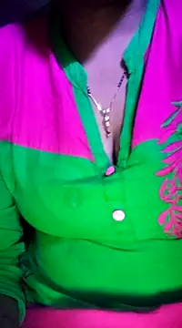 Snapshot of lovelyruhi chatting on January 12, 2025, 6:16 pm lovelyruhi online show from January 12, 2025, 6:16 pm