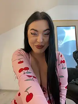 KeiraDark online show from December 3, 2025, 5:15 am