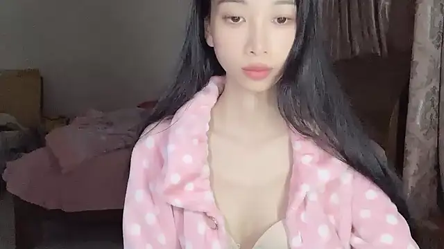 Lili-2 online show from February 16, 2025, 11:05 pm