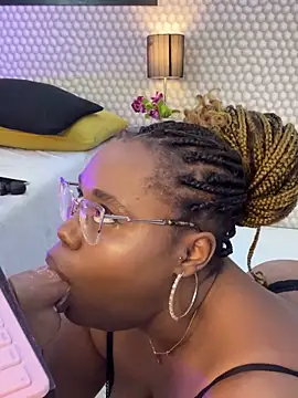 Makena gh online show from March 23, 2025, 7:31 am