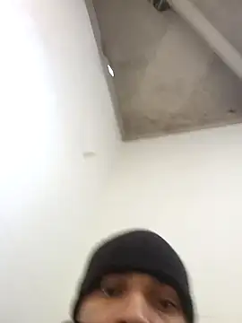 Snapshot of Malubrotudo chatting on September 28, 2025, 10:20 am Malubrotudo online show from September 28, 2025, 10:20 am