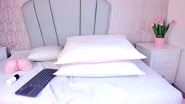 Snapshot of Paige_smith chatting on March 12, 2025, 10:39 pm Paige smith online show from March 12, 2025, 10:39 pm