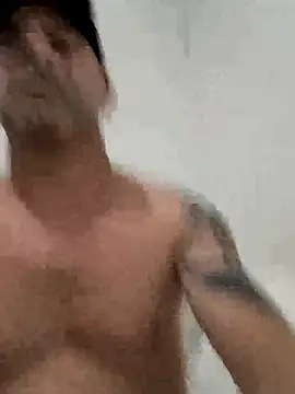 Marciogrei online show from November 10, 2025, 7:02 pm