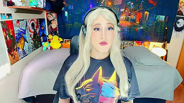 HakuRukushka online show from November 8, 2025, 8:18 pm