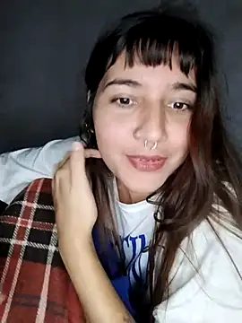 Cloeegoth online show from March 16, 2025, 8:32 am