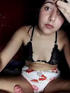 Cloeegoth online show from March 19, 2025, 1:43 am