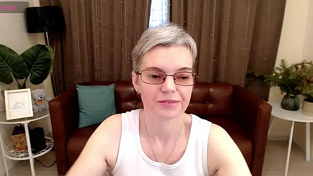 Cutie Erikaa1 online show from January 10, 2025, 5:26 am