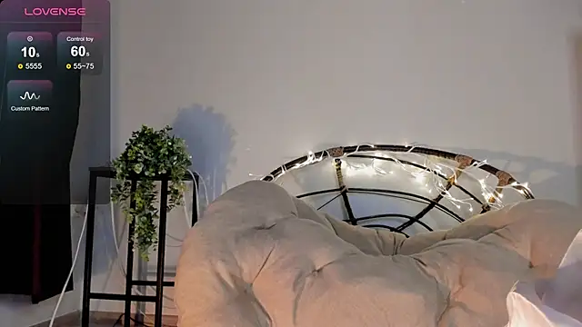 Snapshot of milli_sun_ chatting on March 16, 2025, 5:03 am milli sun online show from March 16, 2025, 5:03 am