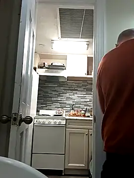 Snapshot of geilerschwanz64 chatting on January 27, 2025, 8:49 pm geilerschwanz64 online show from January 27, 2025, 8:49 pm