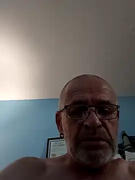 Snapshot of geilerschwanz64 chatting on February 28, 2025, 3:48 am geilerschwanz64 online show from February 28, 2025, 3:48 am