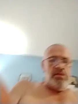 Snapshot of geilerschwanz64 chatting on October 2, 2025, 10:44 am geilerschwanz64 online show from October 2, 2025, 10:44 am