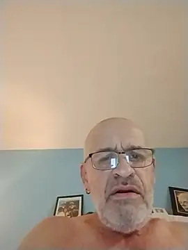 geilerschwanz64 online show from November 7, 2025, 7:41 am