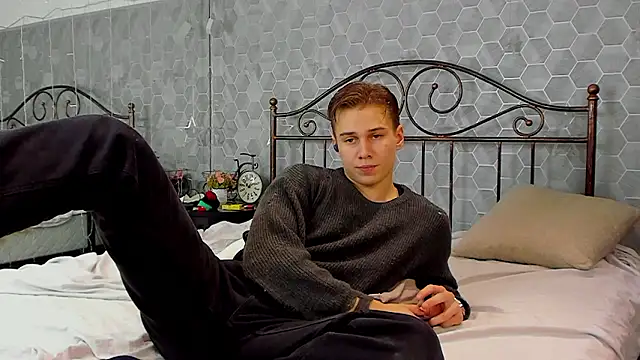 Snapshot of Marcus_Swampov chatting on December 2, 2024, 3:25 pm Marcus Swampov online show from December 2, 2024, 3:25 pm