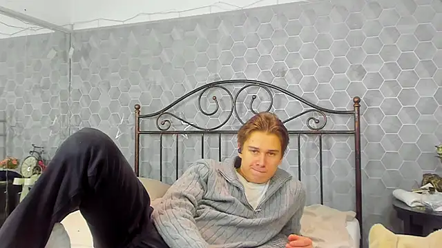 Snapshot of Marcus_Swampov chatting on January 15, 2025, 8:20 am Marcus Swampov online show from January 15, 2025, 8:20 am