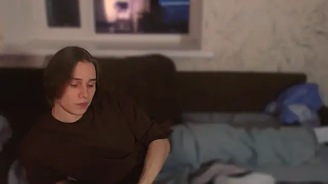 Snapshot of Marcus_Swampov chatting on November 4, 2025, 12:32 am Marcus Swampov online show from November 4, 2025, 12:32 am