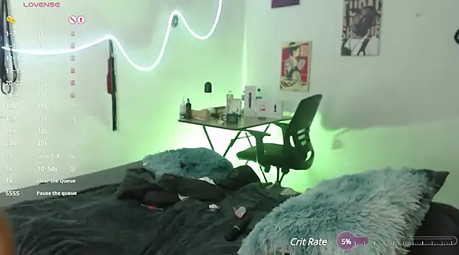 katianzayn online show from December 19, 2024, 2:34 am