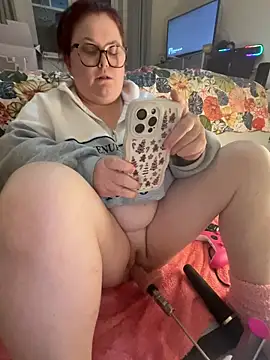 Snapshot of Tallulah-mae-xoxox chatting on February 22, 2025, 10:31 pm Tallulah-mae-xoxox online show from February 22, 2025, 10:31 pm