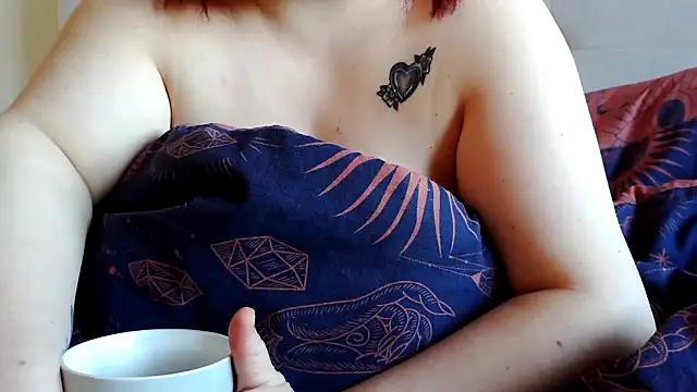 Snapshot of Tallulah-mae-xoxox chatting on March 3, 2025, 9:11 am Tallulah-mae-xoxox online show from March 3, 2025, 9:11 am