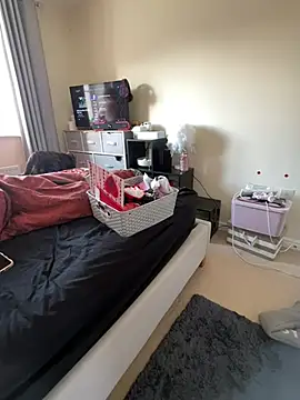 Snapshot of Tallulah-mae-xoxox chatting on March 8, 2025, 2:40 pm Tallulah-mae-xoxox online show from March 8, 2025, 2:40 pm