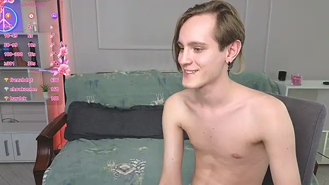 Snapshot of nikompell chatting on January 12, 2025, 3:17 am nikompell online show from January 12, 2025, 3:17 am