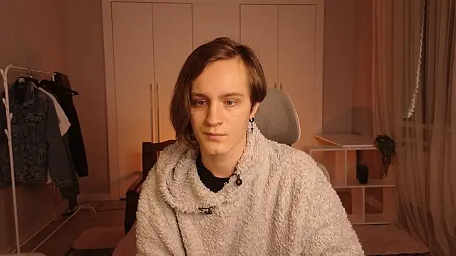 Snapshot of nikompell chatting on March 9, 2025, 5:11 am nikompell online show from March 9, 2025, 5:11 am