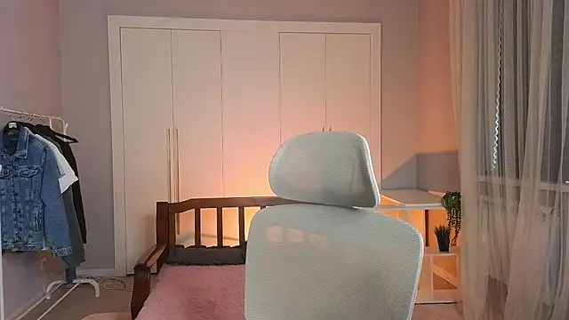 Snapshot of nikompell chatting on March 23, 2025, 7:09 am nikompell online show from March 23, 2025, 7:09 am