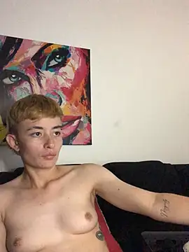 Snapshot of nico_18x chatting on February 11, 2025, 12:06 am nico 18x online show from February 11, 2025, 12:06 am