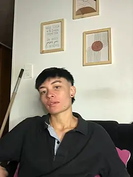 Snapshot of nico_18x chatting on February 12, 2025, 8:40 pm nico 18x online show from February 12, 2025, 8:40 pm