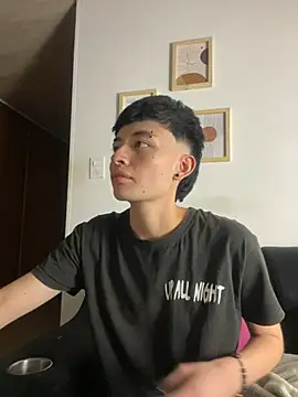 Snapshot of nico_18x chatting on February 14, 2025, 11:42 pm nico 18x online show from February 14, 2025, 11:42 pm