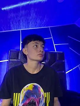 Snapshot of nico_18x chatting on February 20, 2025, 2:18 am nico 18x online show from February 20, 2025, 2:18 am