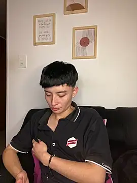 Snapshot of nico_18x chatting on March 5, 2025, 8:32 pm nico 18x online show from March 5, 2025, 8:32 pm