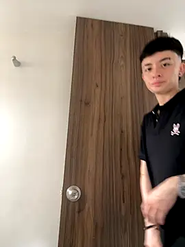 Snapshot of nico_18x chatting on October 3, 2025, 7:44 pm nico 18x online show from October 3, 2025, 7:44 pm