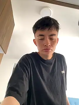 Snapshot of nico_18x chatting on October 7, 2025, 8:17 pm nico 18x online show from October 7, 2025, 8:17 pm