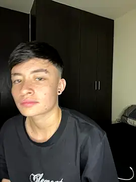 Snapshot of nico_18x chatting on October 16, 2025, 10:00 pm nico 18x online show from October 16, 2025, 10:00 pm