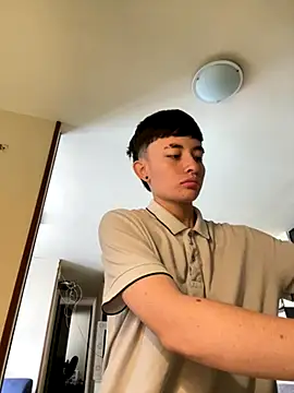 Snapshot of nico_18x chatting on October 17, 2025, 5:59 pm nico 18x online show from October 17, 2025, 5:59 pm