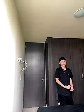 Snapshot of nico_18x chatting on October 18, 2025, 7:03 pm nico 18x online show from October 18, 2025, 7:03 pm